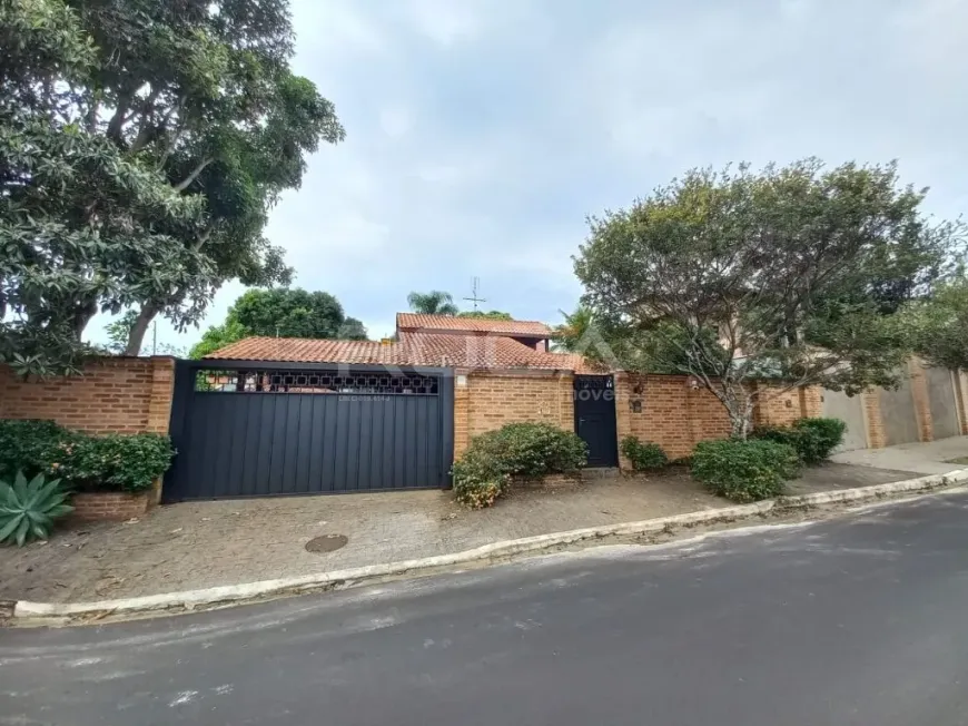 Foto 1 de Casa com 3 Quartos à venda, 251m² em Residencial Samambaia, São Carlos