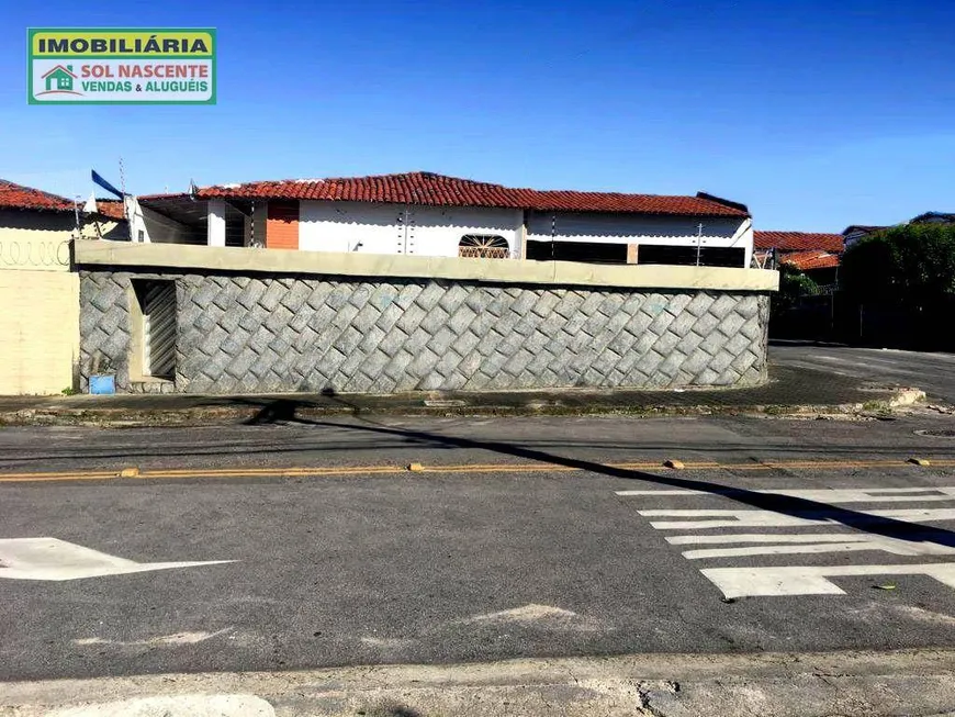 Foto 1 de Casa com 4 Quartos à venda, 114m² em Cidade dos Funcionários, Fortaleza