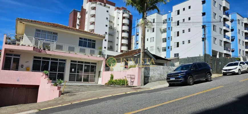 Foto 1 de Lote/Terreno à venda, 1268m² em Estreito, Florianópolis