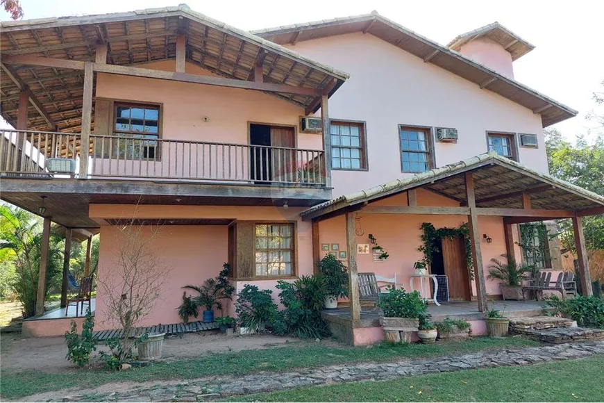 Foto 1 de Casa com 6 Quartos à venda, 1350m² em Manguinhos, Serra