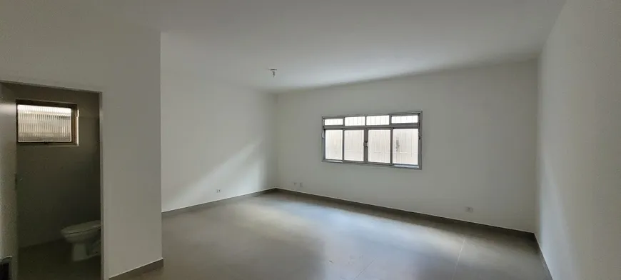 Foto 1 de Sala Comercial com 1 Quarto para alugar, 40m² em Vila Diva, São Paulo
