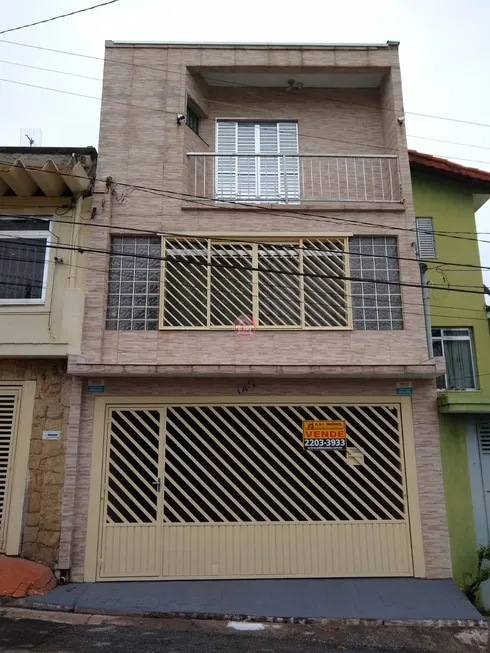 Foto 1 de Sobrado com 3 Quartos à venda, 220m² em Vila Mazzei, São Paulo