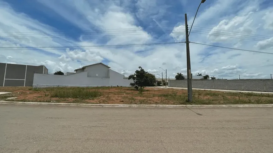 Foto 1 de Lote/Terreno à venda, 707m² em Moinho dos Ventos, Goiânia