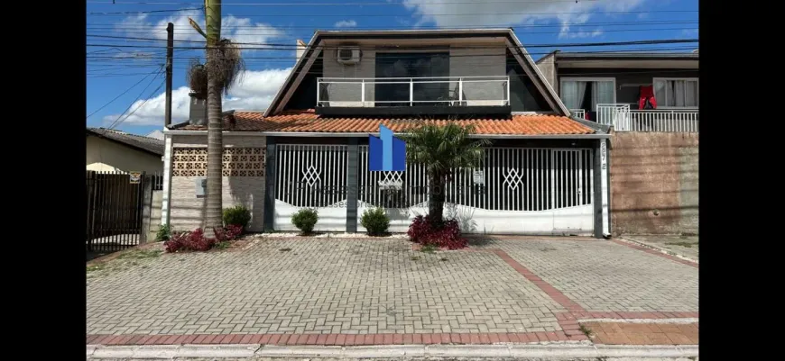 Foto 1 de Casa com 3 Quartos à venda, 186m² em Alto Boqueirão, Curitiba