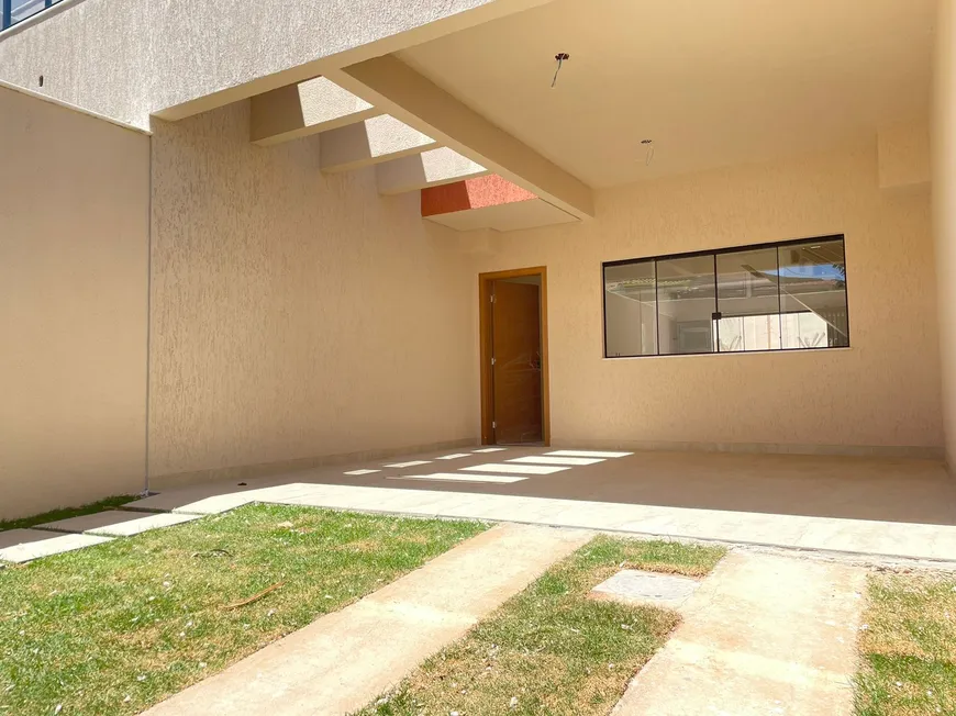 Foto 1 de Casa com 3 Quartos à venda, 120m² em São João Batista, Belo Horizonte