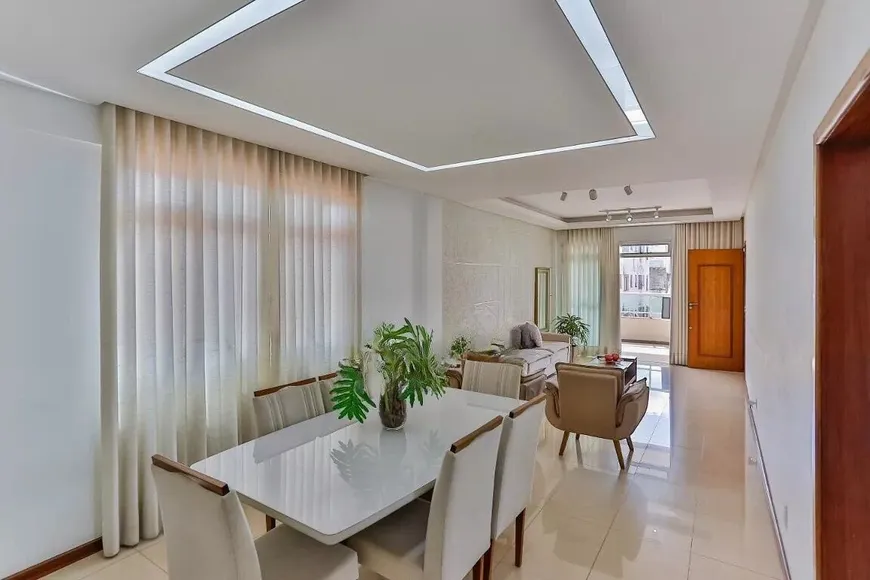 Foto 1 de Apartamento com 4 Quartos à venda, 140m² em Alto Barroca, Belo Horizonte