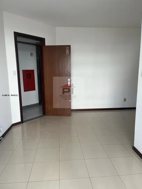 Foto 1 de Apartamento com 3 Quartos à venda, 70m² em Stiep, Salvador