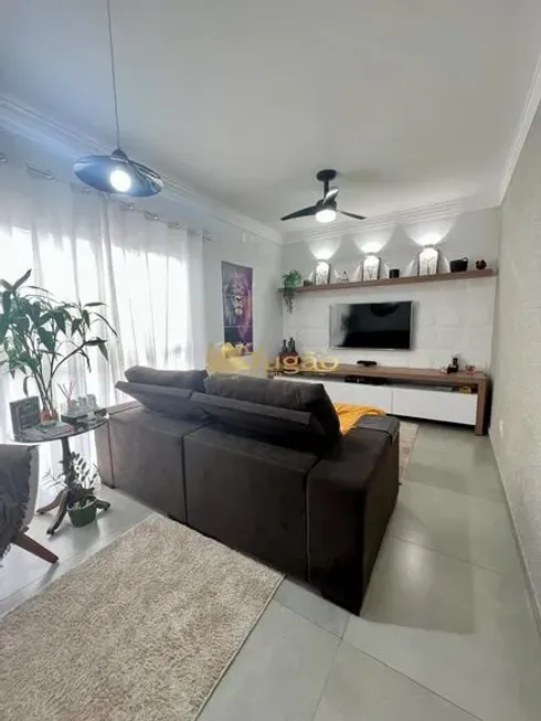 Foto 1 de Casa com 3 Quartos à venda, 174m² em Residencial Cidade Alta, São José do Rio Preto