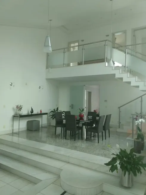 Foto 1 de Casa com 4 Quartos à venda, 435m² em Ingá Alto, Betim