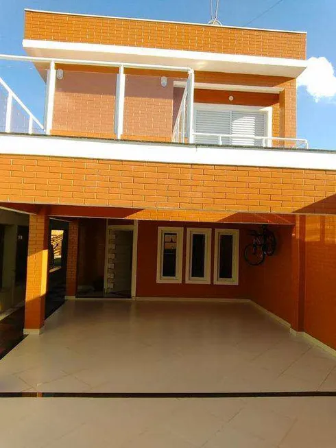 Foto 1 de Casa com 2 Quartos à venda, 174m² em Centro, Saltinho