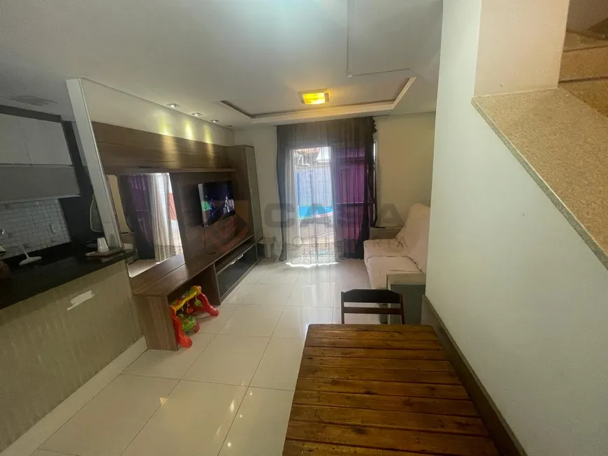 Foto 1 de Casa de Condomínio com 3 Quartos à venda, 64m² em Colina de Laranjeiras, Serra