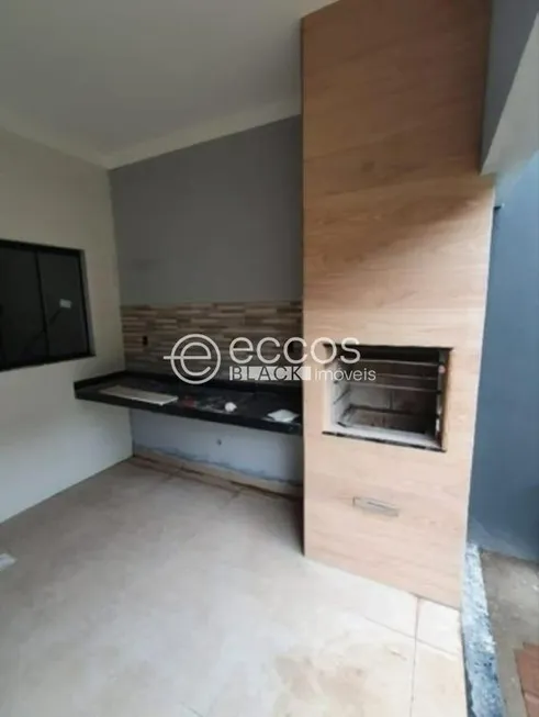 Foto 1 de Casa com 2 Quartos à venda, 144m² em Jardim Canaã, Uberlândia