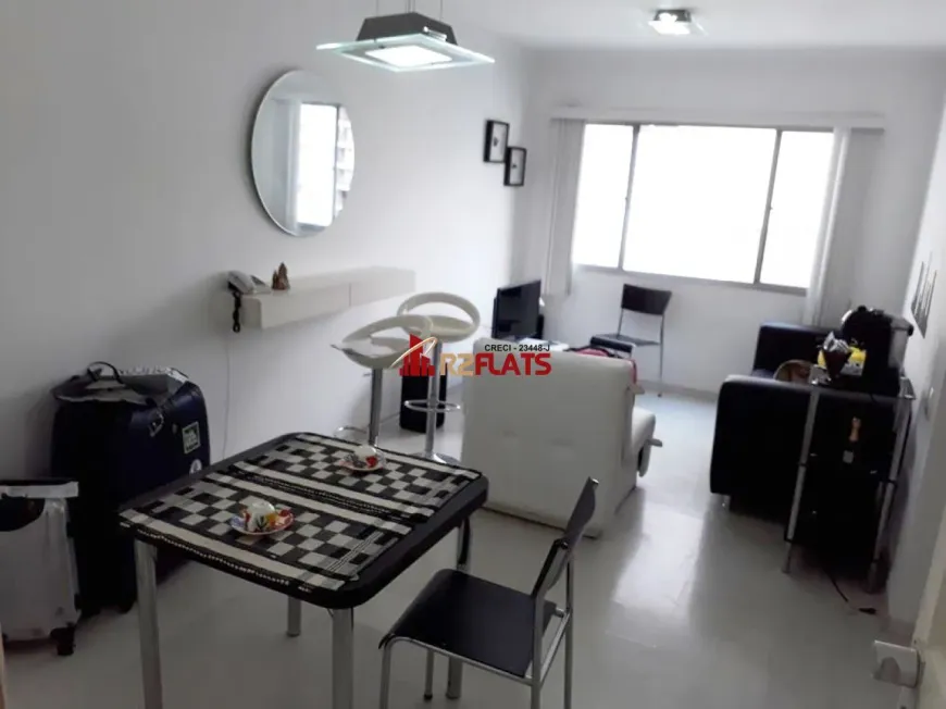 Foto 1 de Flat com 1 Quarto para alugar, 42m² em Moema, São Paulo