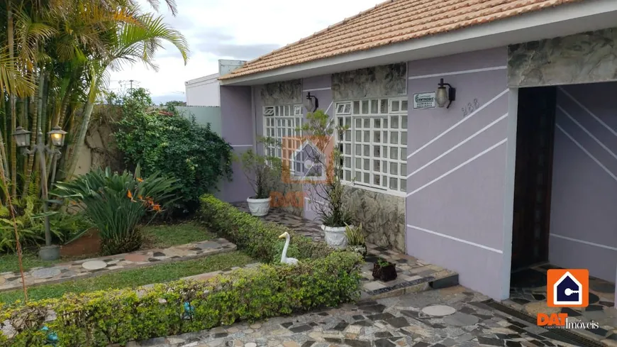 Foto 1 de Casa com 3 Quartos à venda, 229m² em Estrela, Ponta Grossa