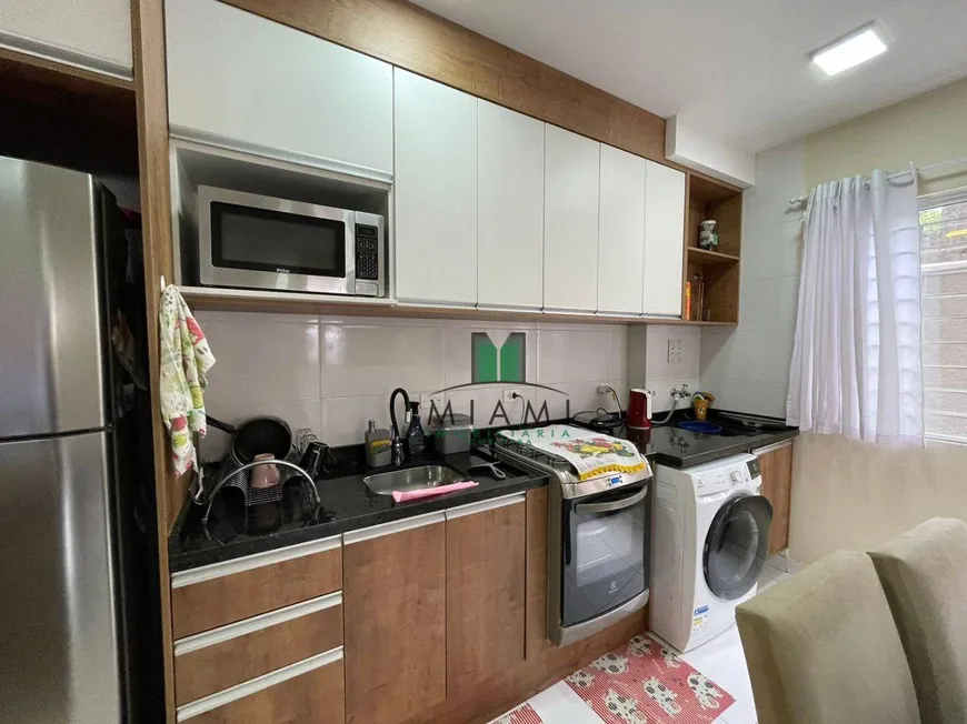 Foto 1 de Apartamento com 2 Quartos à venda, 42m² em Thomaz Coelho, Araucária