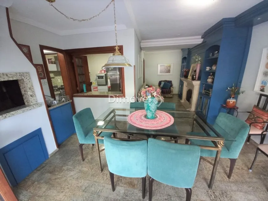 Foto 1 de Casa de Condomínio com 3 Quartos à venda, 240m² em Ipanema, Porto Alegre