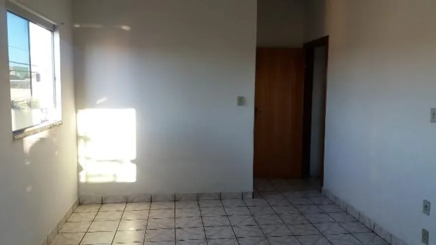 Foto 1 de com 5 Quartos à venda, 70m² em Pacaembu, Uberlândia