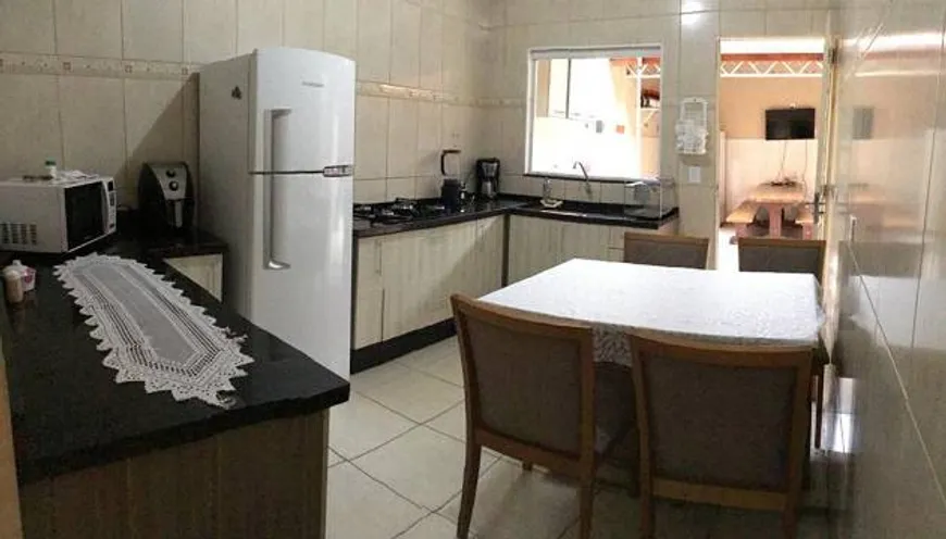 Foto 1 de Casa com 2 Quartos à venda, 72m² em Jardim Sao Guilherme, Sorocaba