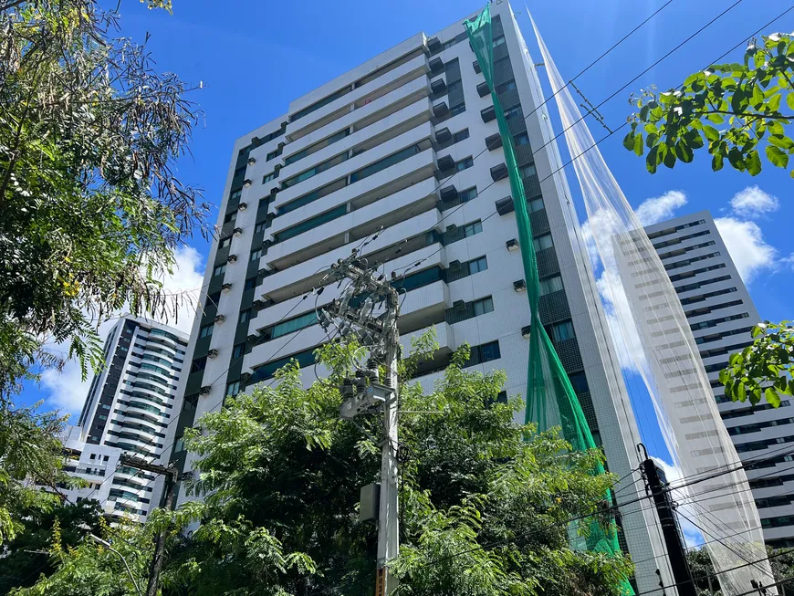 Foto 1 de Apartamento com 4 Quartos para alugar, 125m² em Encruzilhada, Recife