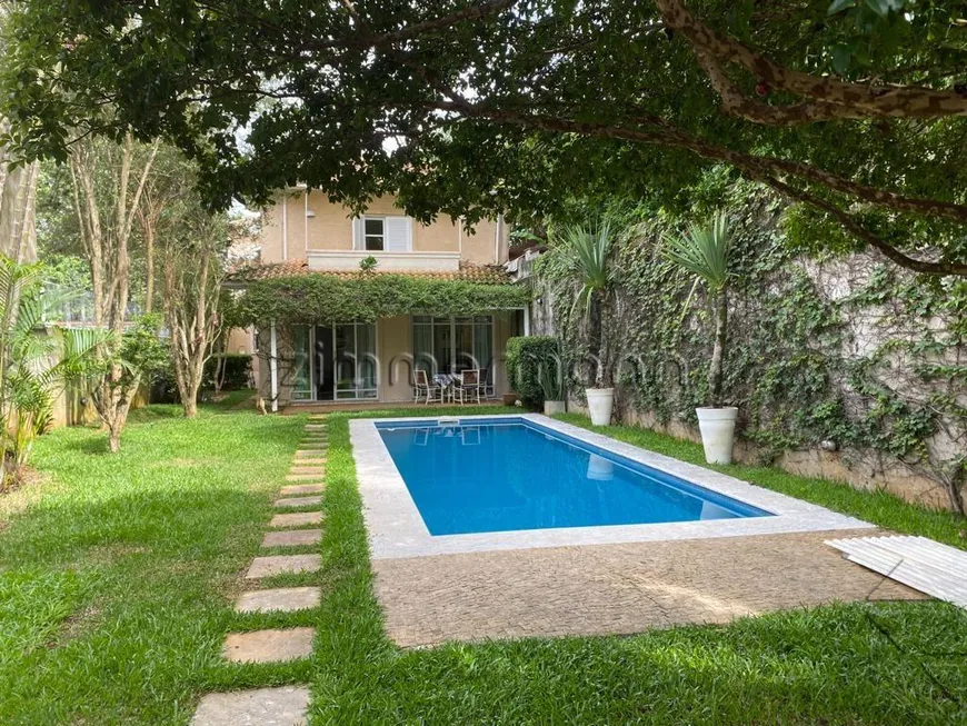 Foto 1 de Casa com 4 Quartos à venda, 357m² em Campo Belo, São Paulo