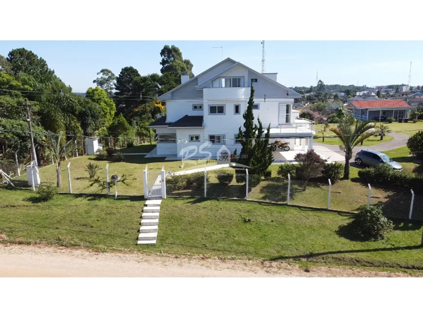 Foto 1 de Fazenda/Sítio com 6 Quartos à venda, 374m² em Centro, Quatro Barras