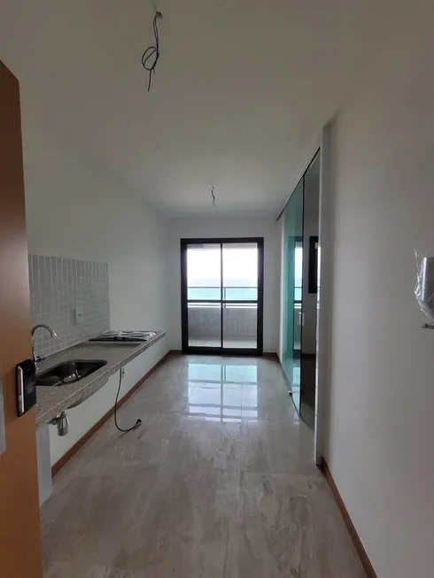 Foto 1 de Apartamento com 1 Quarto à venda, 25m² em Boca do Rio, Salvador