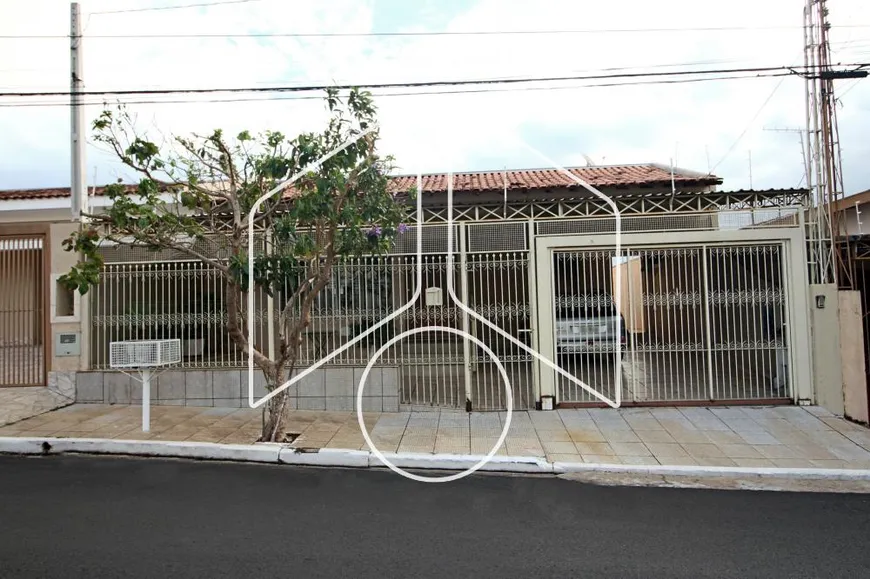 Foto 1 de Casa com 3 Quartos à venda, 150m² em Jardim América, Marília