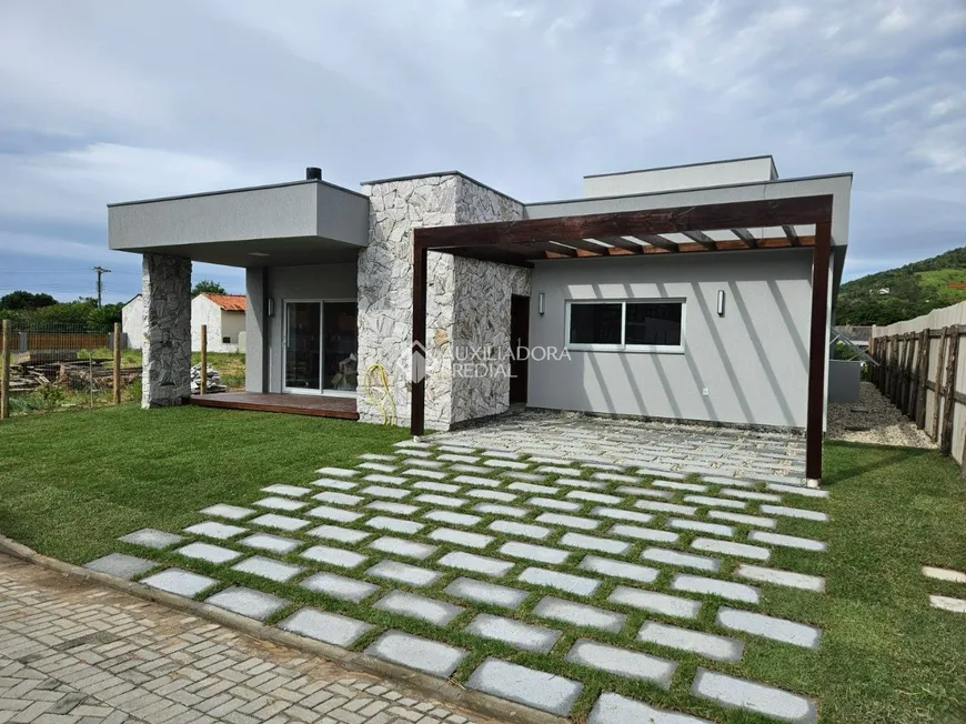 Foto 1 de Casa de Condomínio com 3 Quartos à venda, 185m² em Siriú, Garopaba