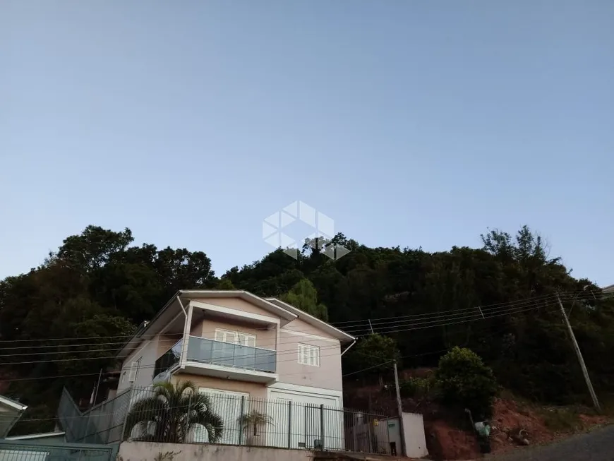 Foto 1 de Casa com 5 Quartos à venda, 175m² em Fatima, Bento Gonçalves