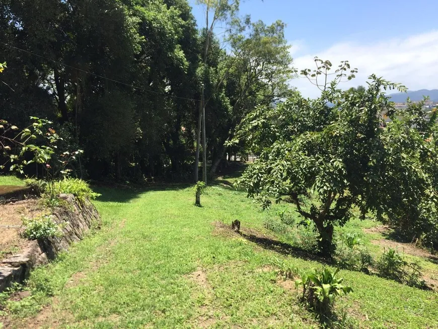 Foto 1 de Lote/Terreno à venda, 22761m² em Ponta de Baixo, São José