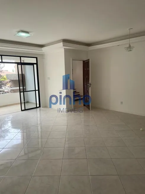 Foto 1 de Apartamento com 3 Quartos à venda, 95m² em Centro, Lauro de Freitas