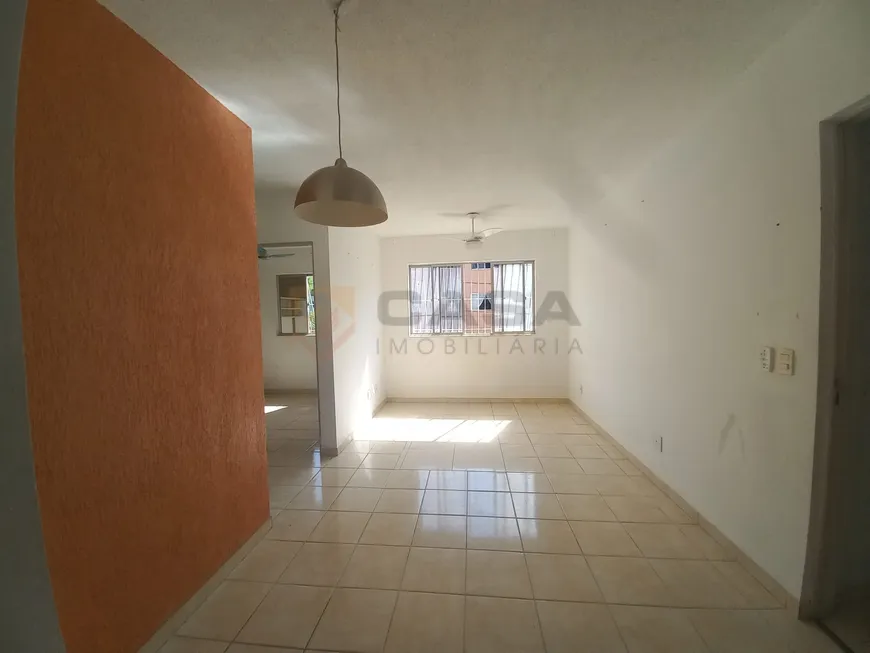 Foto 1 de Apartamento com 2 Quartos à venda, 48m² em Colina de Laranjeiras, Serra