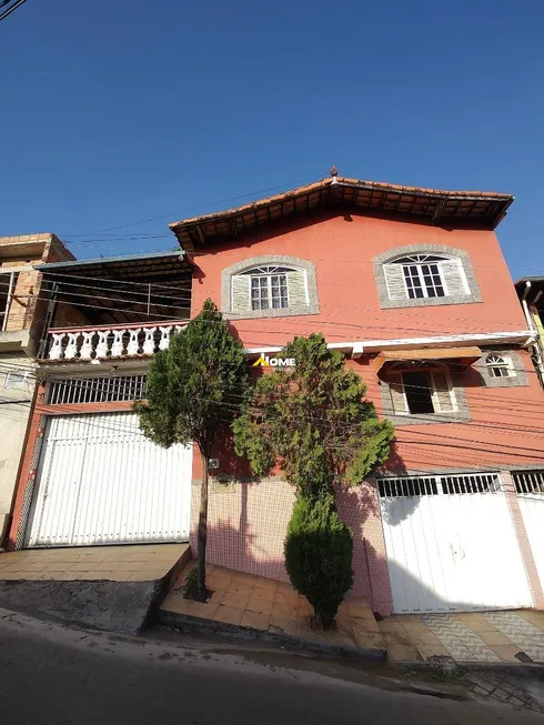 Foto 1 de Casa com 4 Quartos à venda, 260m² em Olaria, Belo Horizonte