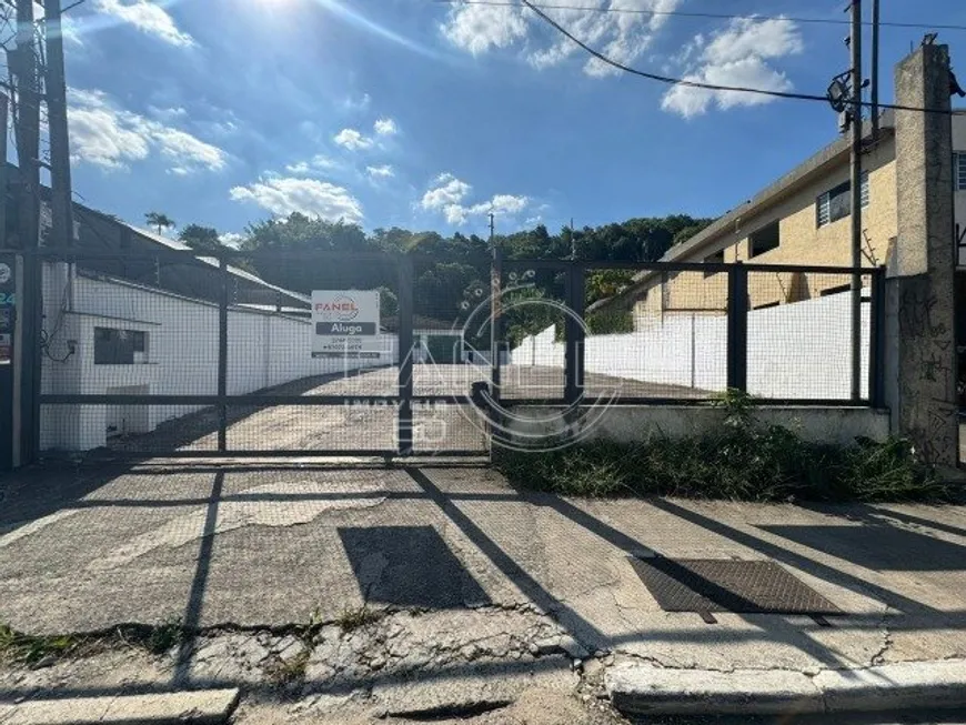 Foto 1 de Lote/Terreno para alugar, 540m² em Caxingui, São Paulo