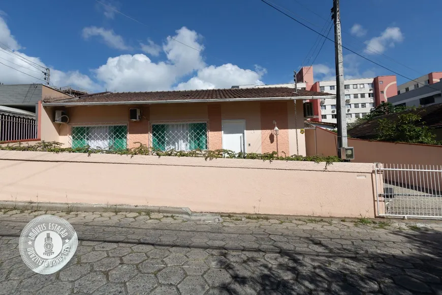 Foto 1 de Casa com 3 Quartos à venda, 163m² em Velha, Blumenau