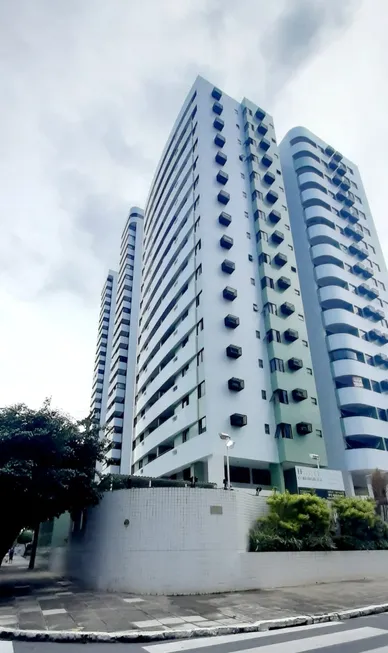 Foto 1 de Apartamento com 3 Quartos à venda, 104m² em Boa Viagem, Recife