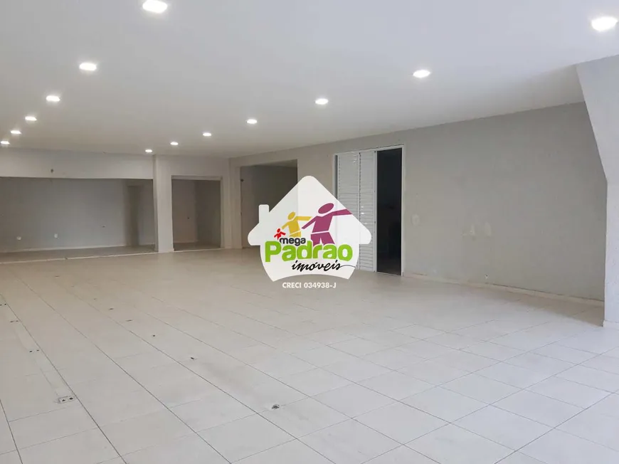 Foto 1 de Galpão/Depósito/Armazém à venda, 250m² em Vila Hulda, Guarulhos