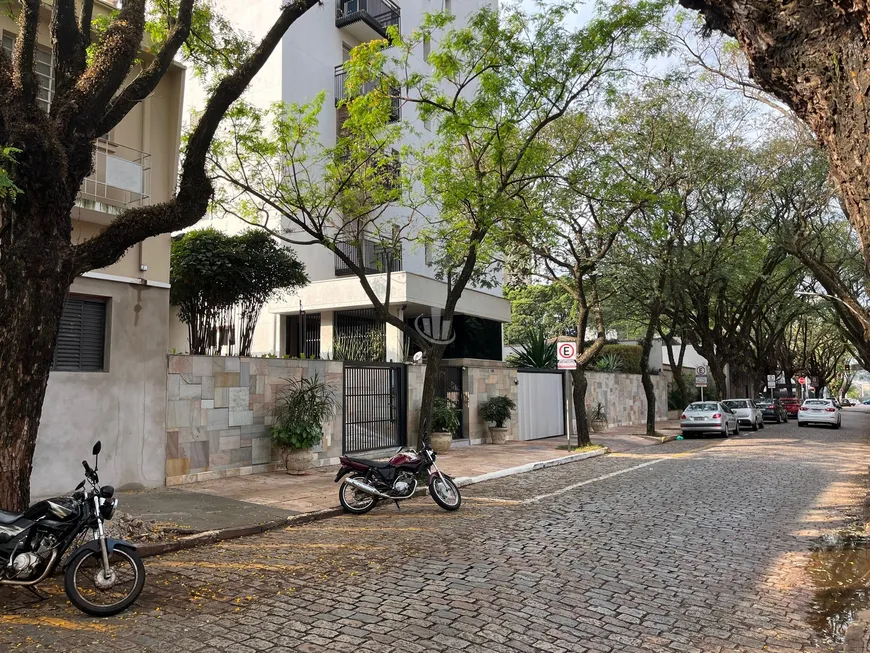 Foto 1 de Apartamento com 3 Quartos à venda, 207m² em Centro, Araraquara
