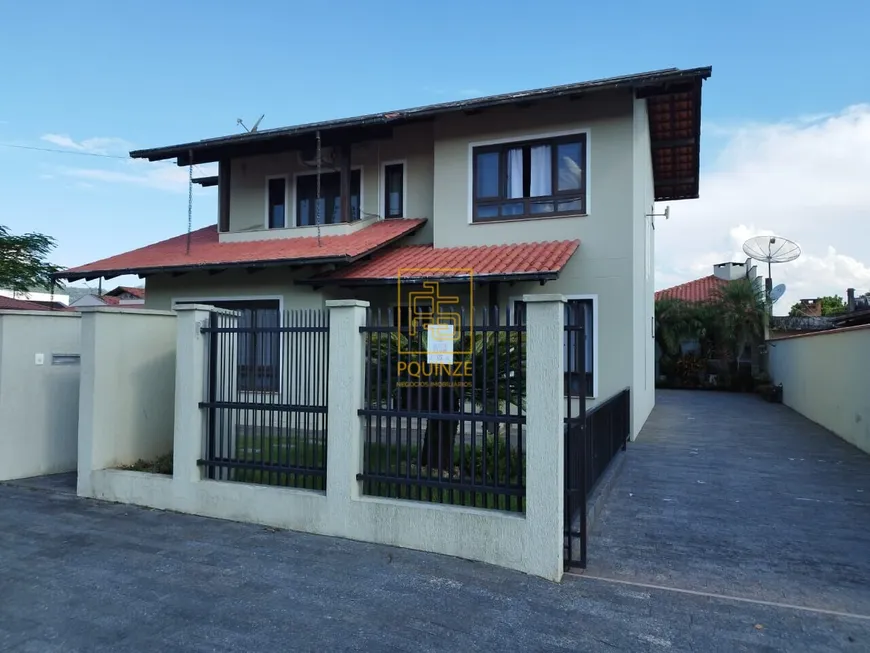 Foto 1 de Casa com 3 Quartos à venda, 240m² em Das Nacoes, Timbó