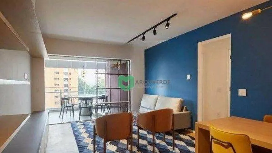 Foto 1 de Apartamento com 2 Quartos à venda, 80m² em Vila Madalena, São Paulo