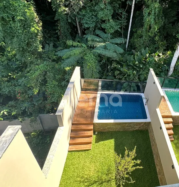 Foto 1 de Sobrado com 3 Quartos à venda, 140m² em Água Verde, Blumenau