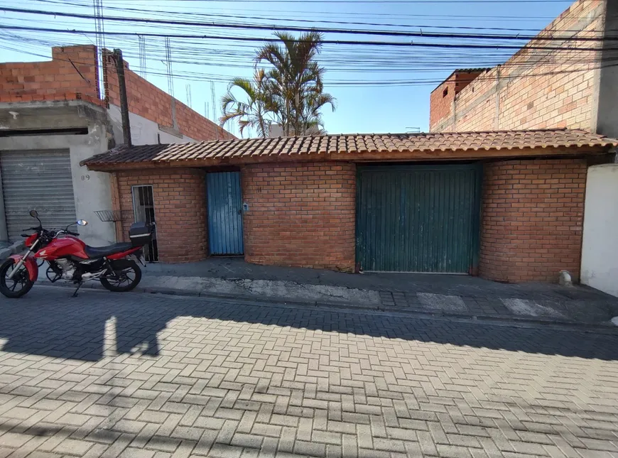 Foto 1 de Sobrado com 3 Quartos à venda, 250m² em Colônia, São Paulo