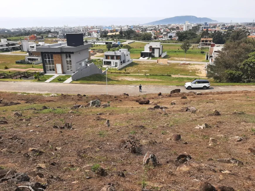 Foto 1 de Lote/Terreno à venda, 479m² em Ingleses do Rio Vermelho, Florianópolis