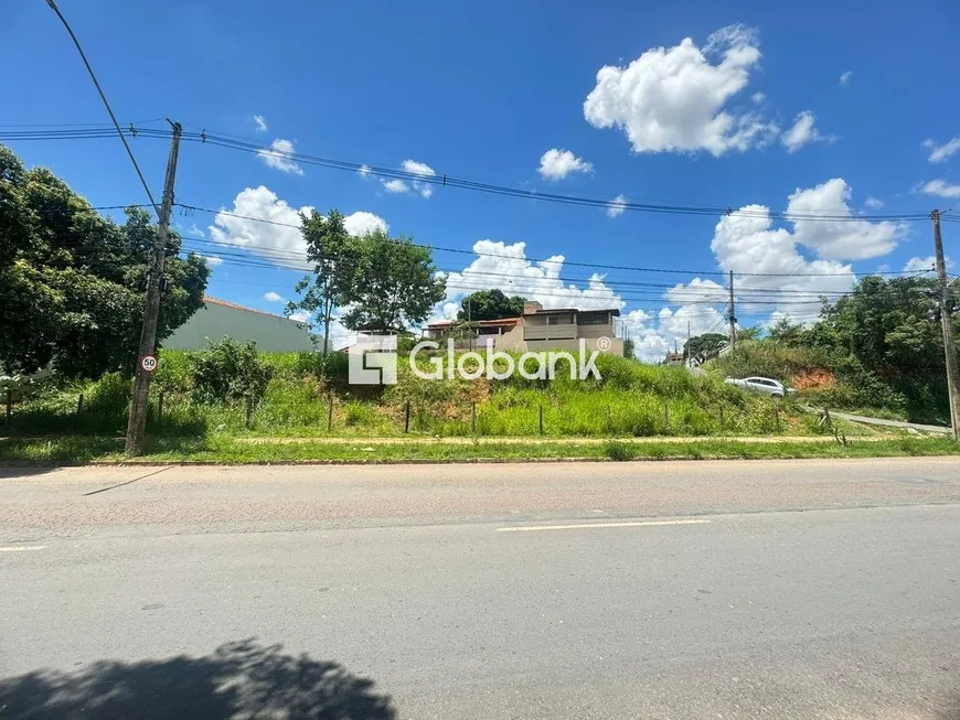 Foto 1 de Lote/Terreno à venda, 468m² em Vila Regina, Montes Claros