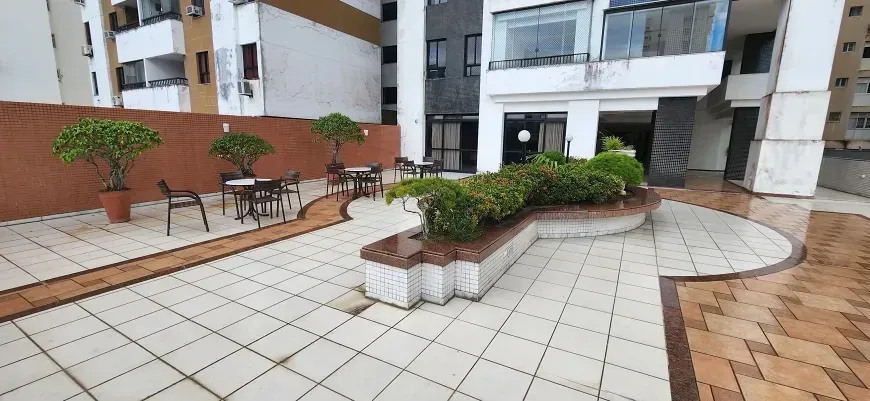 Foto 1 de Apartamento com 2 Quartos à venda, 72m² em Canela, Salvador