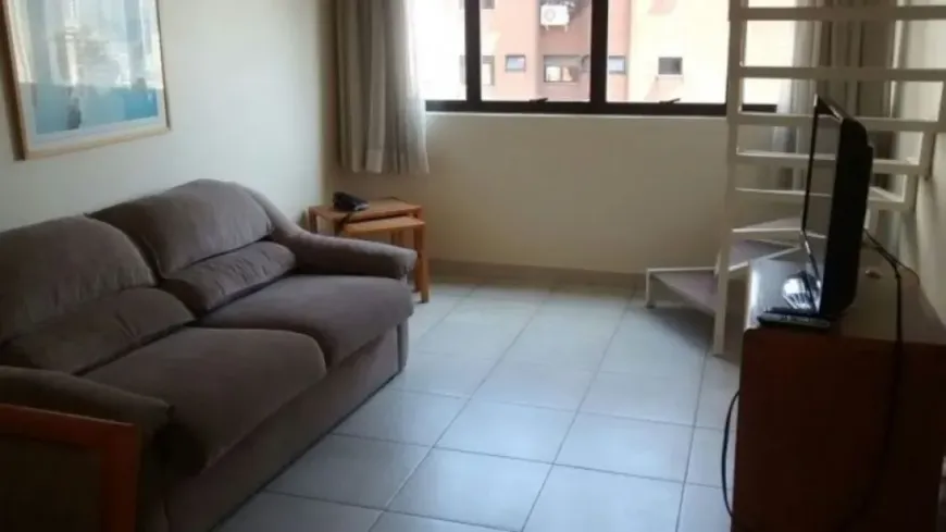 Foto 1 de Flat com 1 Quarto para alugar, 50m² em Moema, São Paulo