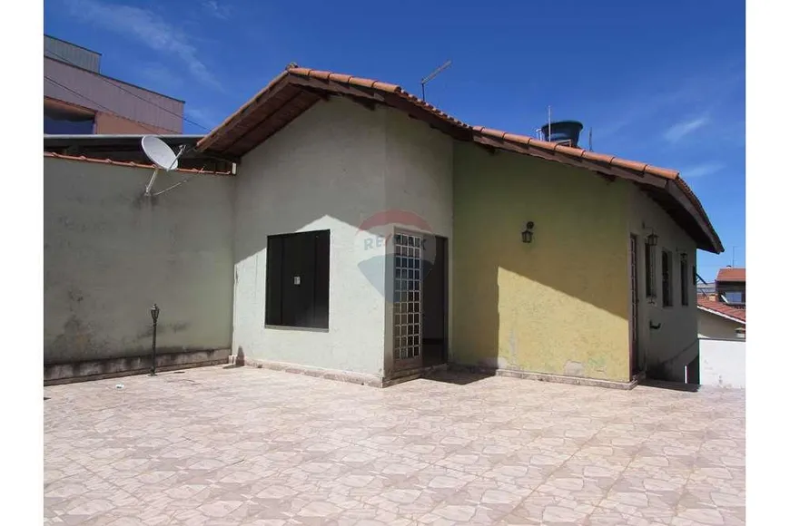 Foto 1 de Casa com 3 Quartos à venda, 69m² em Jardim Paraíso, Poços de Caldas