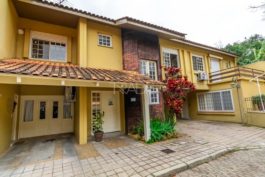 Foto 1 de Casa de Condomínio com 3 Quartos à venda, 169m² em Tristeza, Porto Alegre
