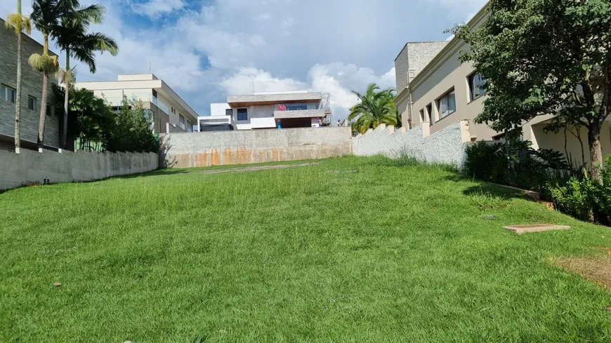 Foto 1 de Lote/Terreno à venda em Residencial Alphaville Flamboyant, Goiânia