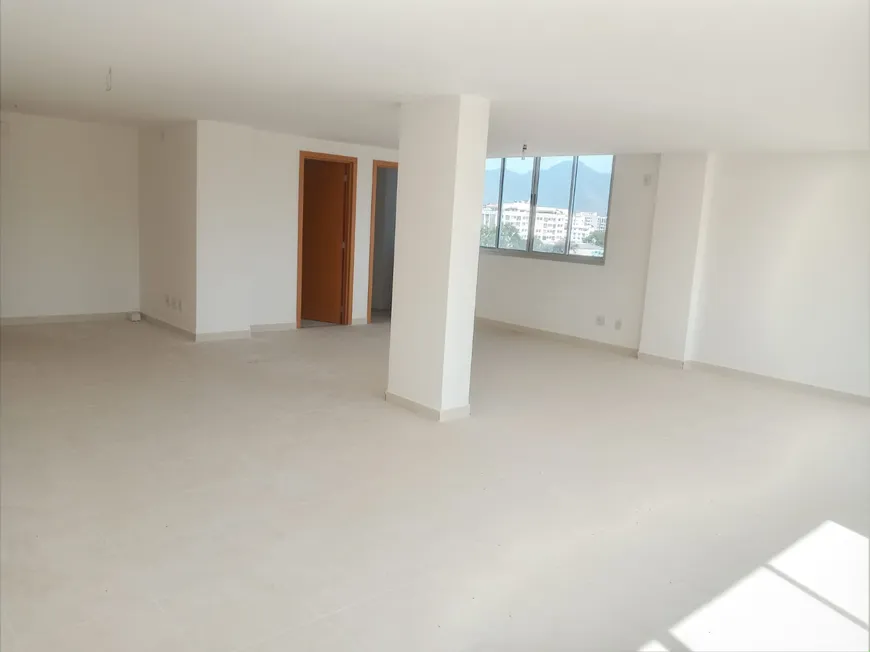 Foto 1 de Sala Comercial para venda ou aluguel, 80m² em Pechincha, Rio de Janeiro